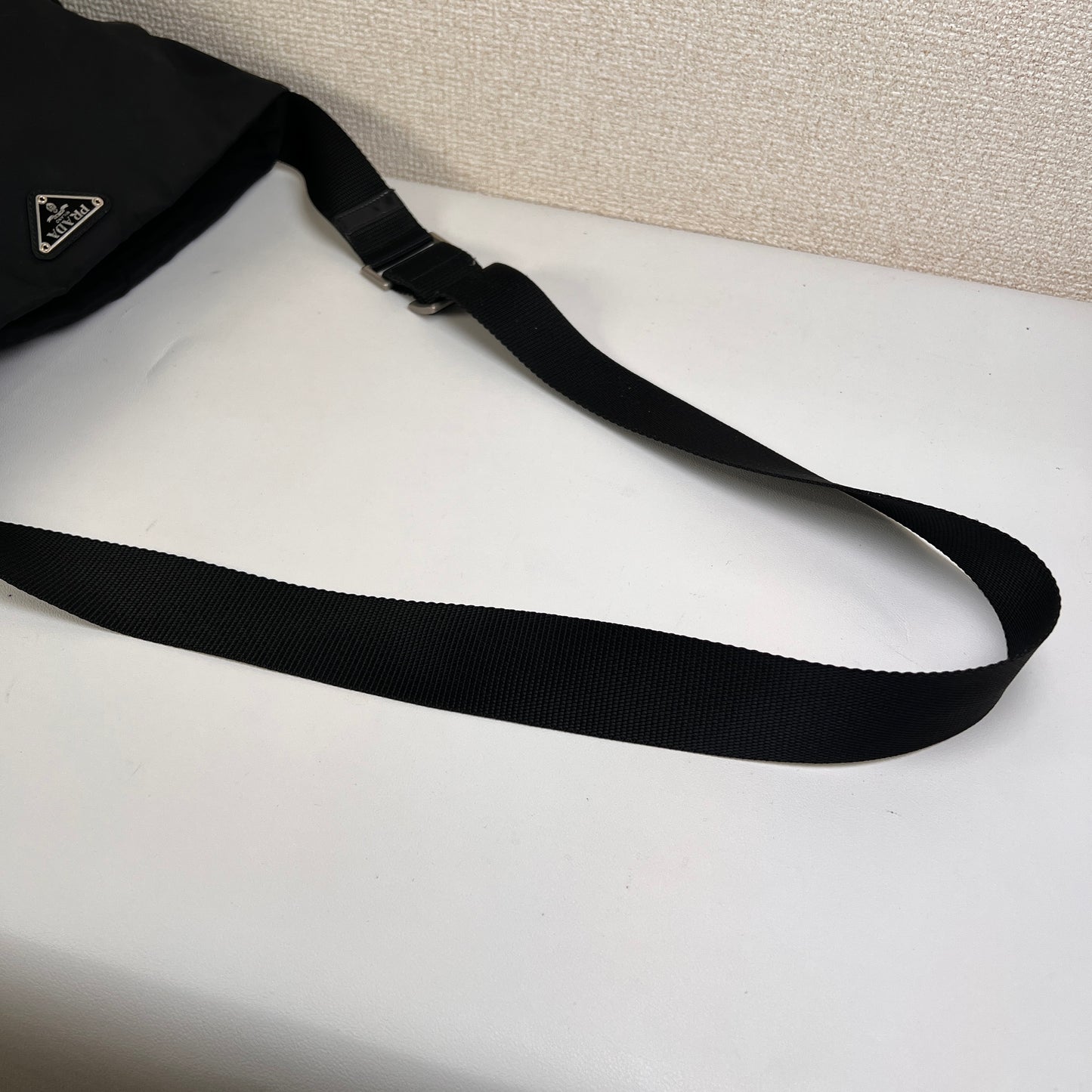Prada Black Shoulder Bags A-15674