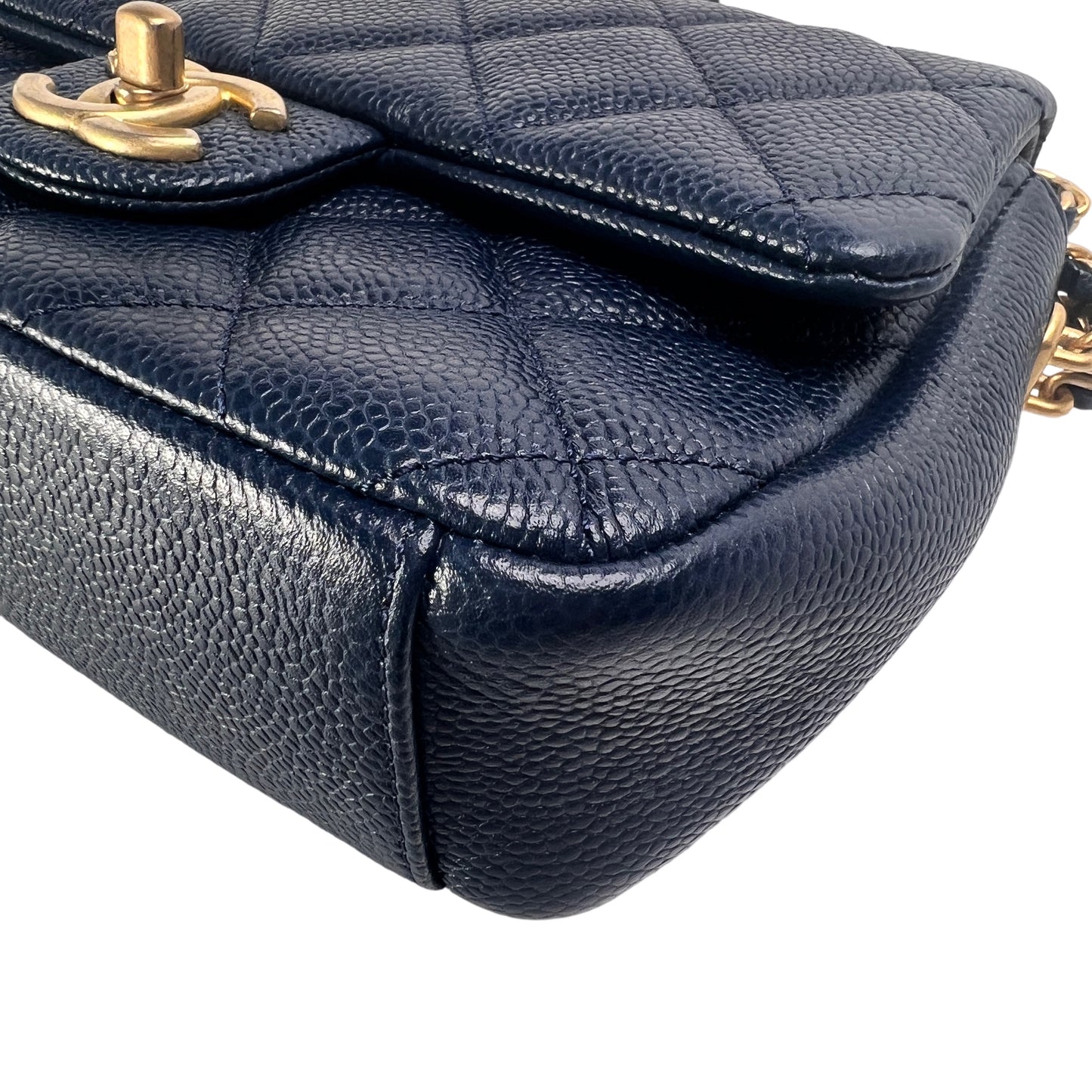 Chanel Navy Shoulder Bags A-15678
