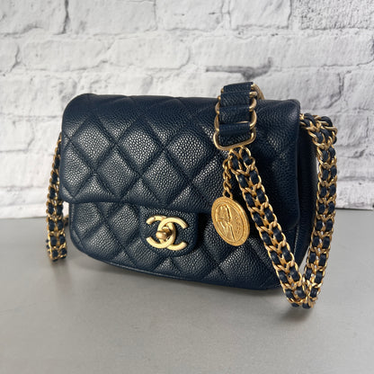 Chanel Navy Shoulder Bags A-15678