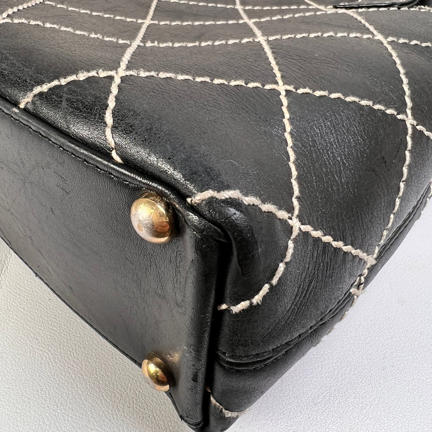 Chanel Black Tote Bags A-15680