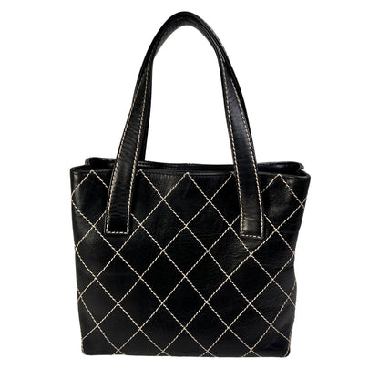 Chanel Black Tote Bags A-15680