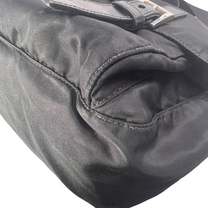 Prada Black Shoulder Bags A-15682
