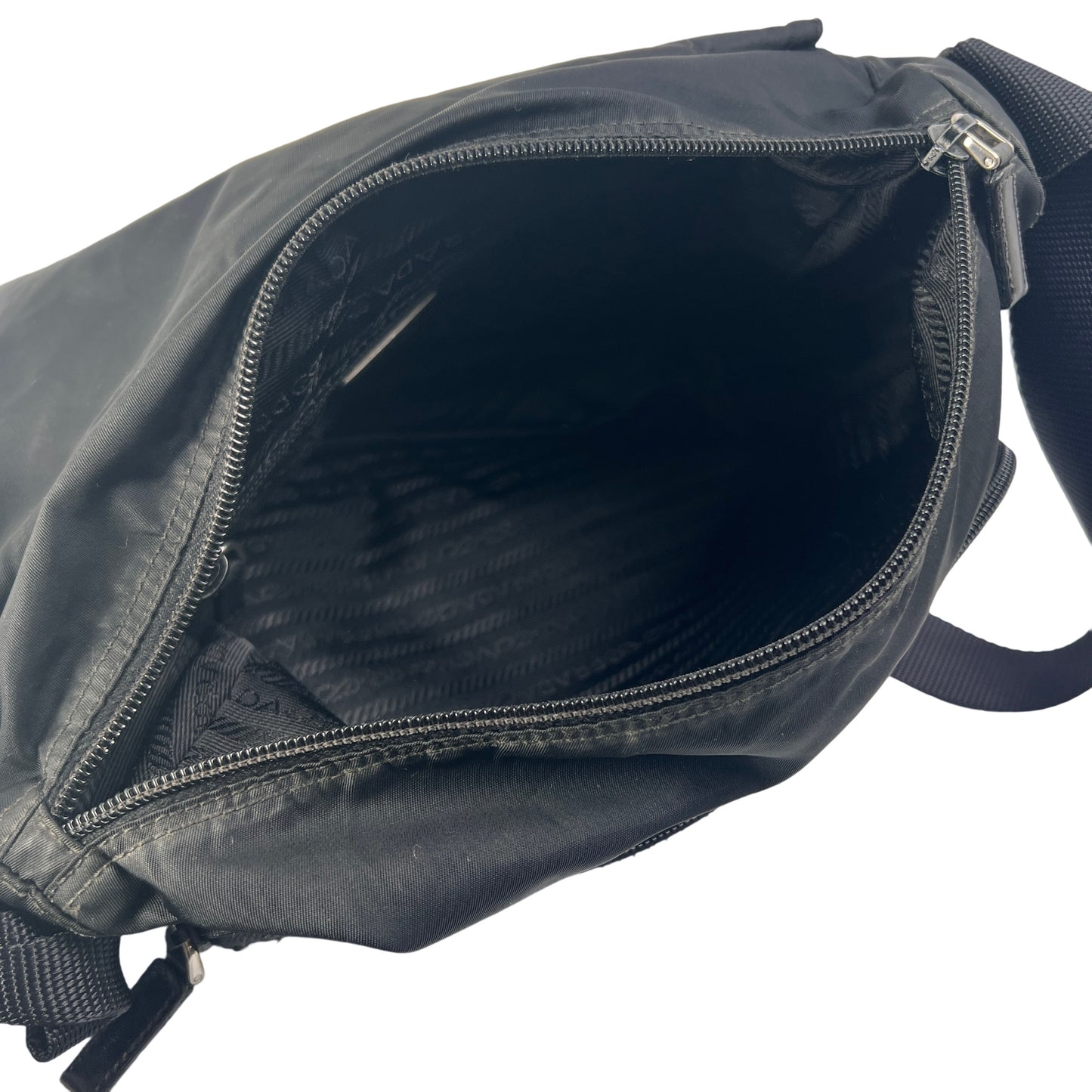 Prada Black Shoulder Bags A-15682