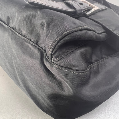 Prada Black Shoulder Bags A-15682