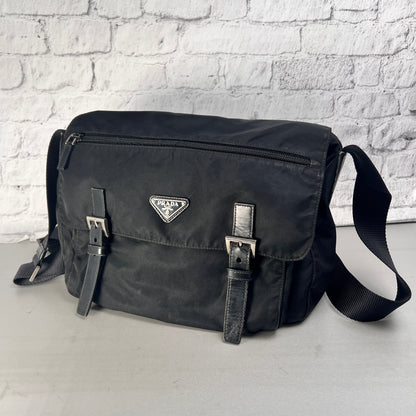 Prada Black Shoulder Bags A-15682