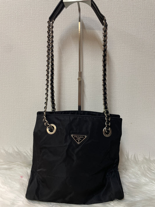 Prada Black Shoulder Bags A-15704