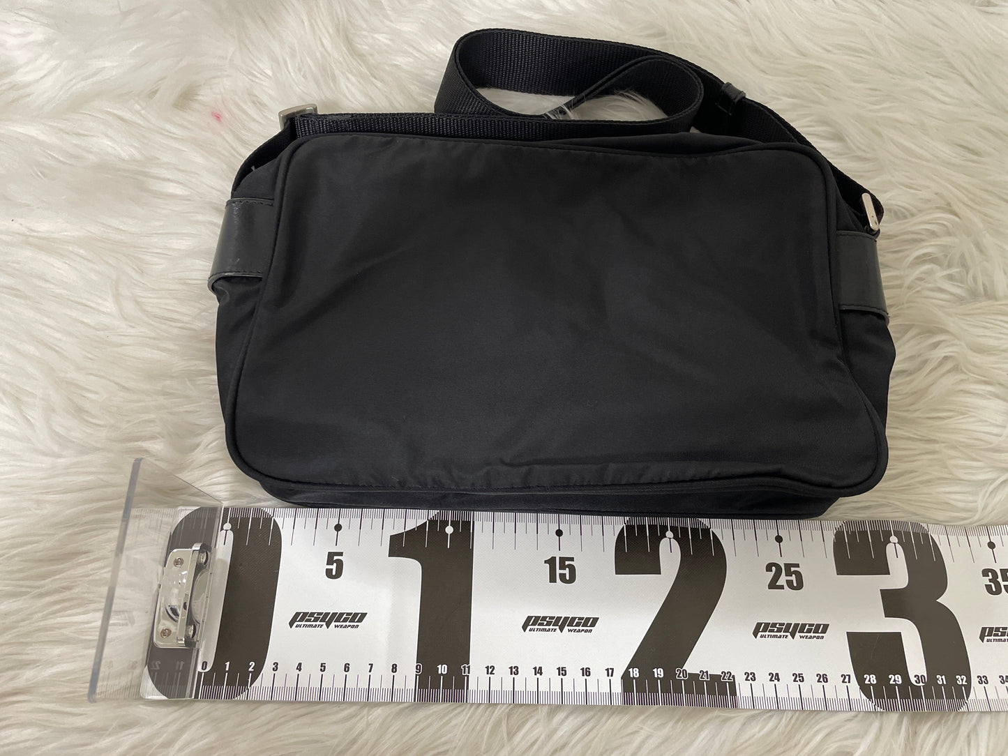 Prada Black Shoulder Bags A-15705