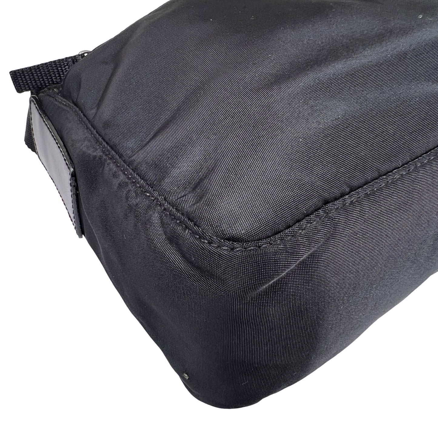 Prada Black Handle Bags A-15707