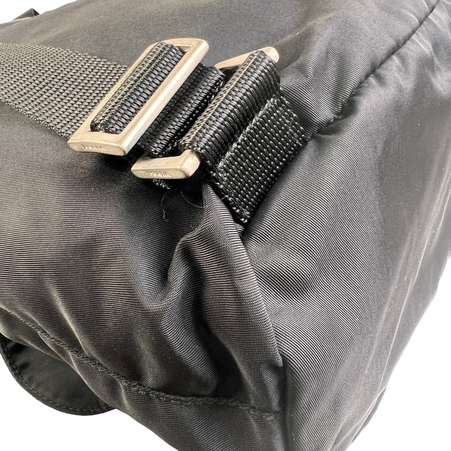 Prada Black Handle Bags A-15708