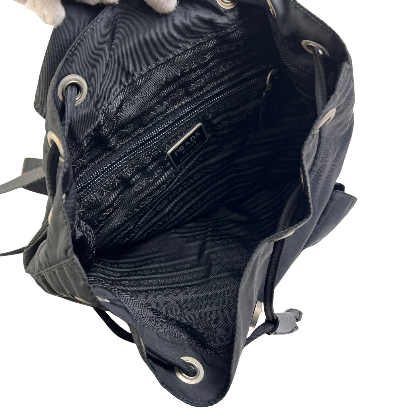 Prada Black Handle Bags A-15708