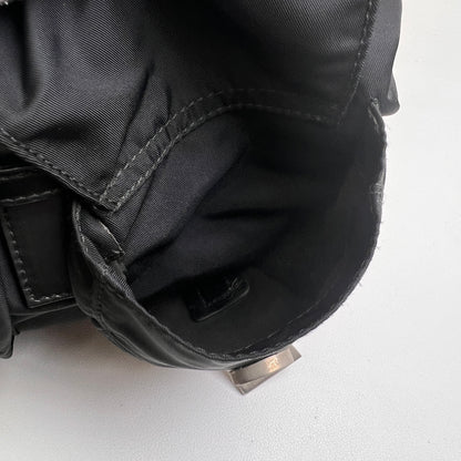 Prada Black Handle Bags A-15708