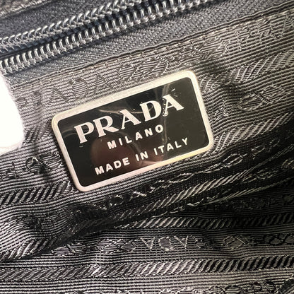 Prada Black Handle Bags A-15708