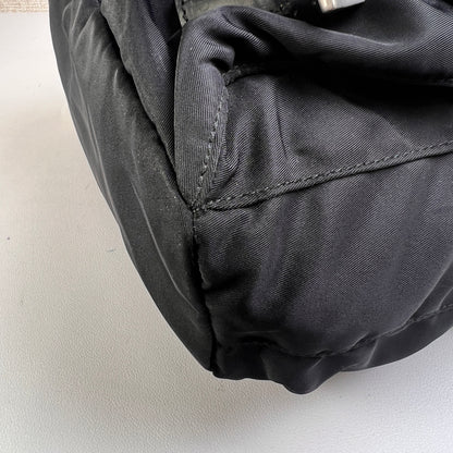Prada Black Handle Bags A-15708