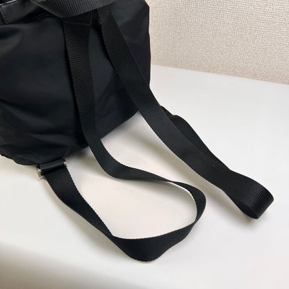 Prada Black Handle Bags A-15708
