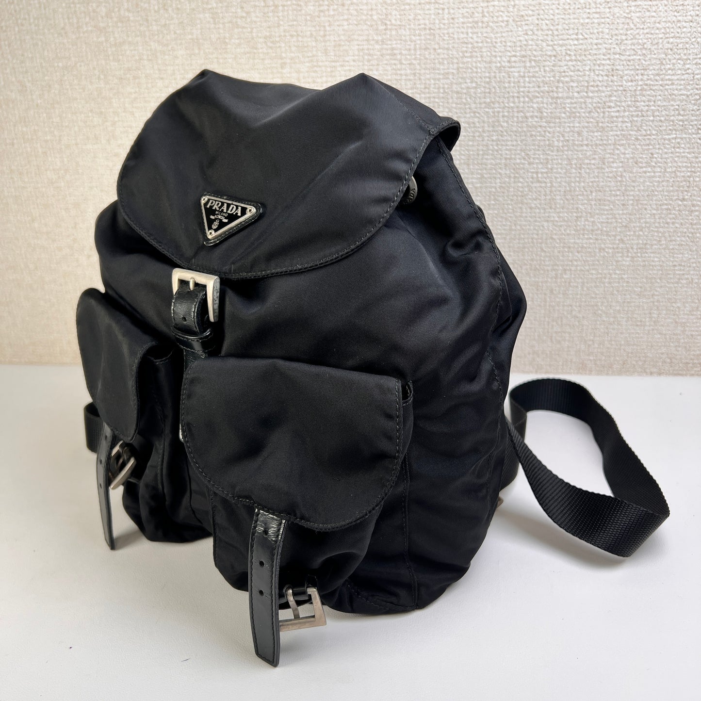 Prada Black Handle Bags A-15708