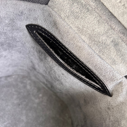 Louis Vuitton Black Handle Bags A-15718