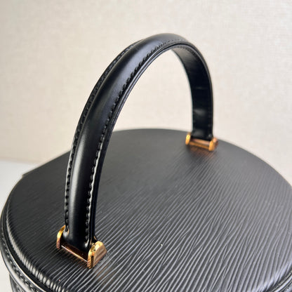 Louis Vuitton Black Handle Bags A-15718