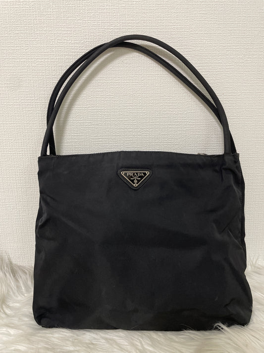 Prada Black Handle Bags A-15722