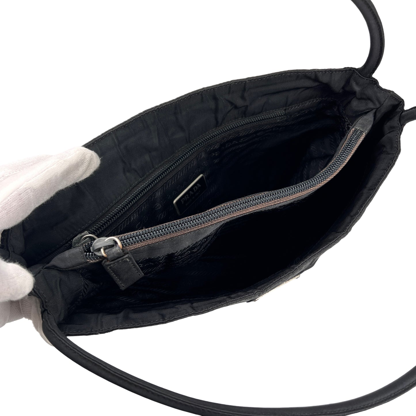 Prada Black Handle Bags A-15722