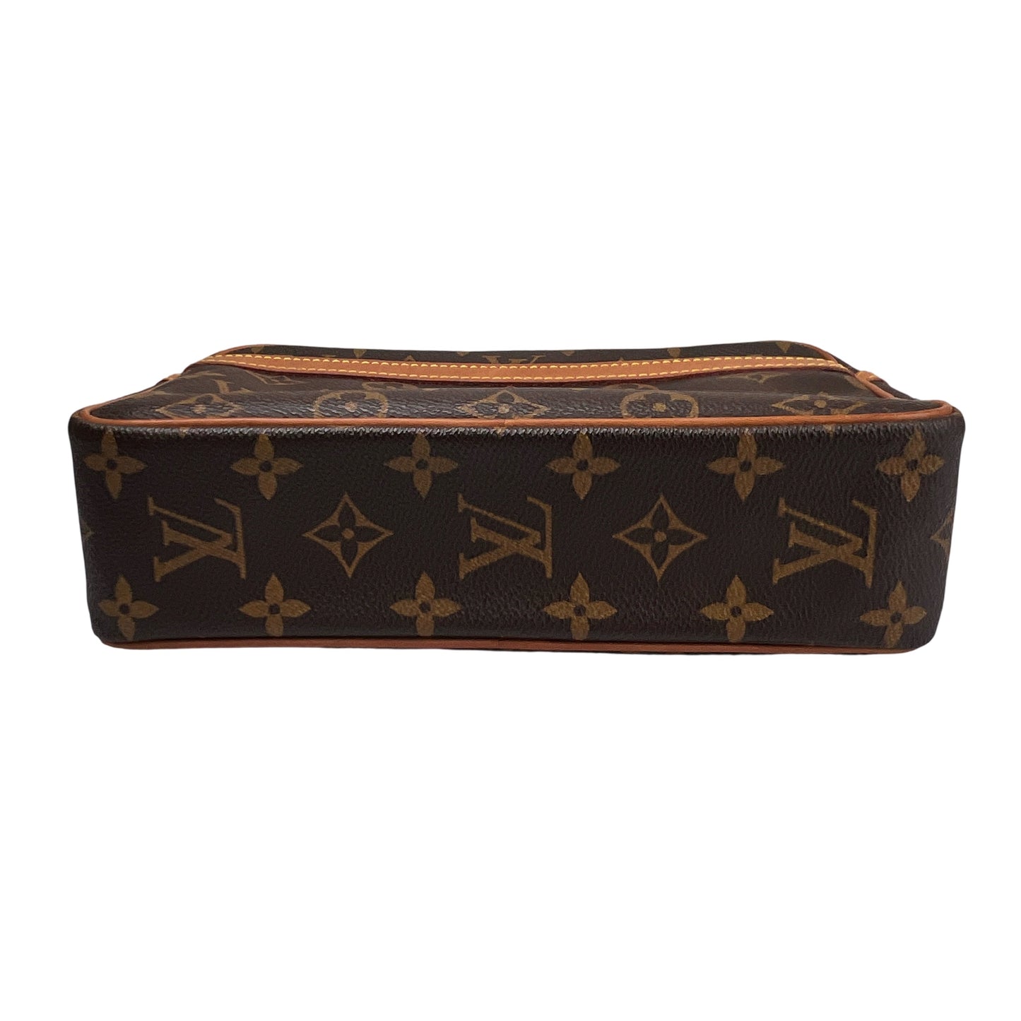 Louis Vuitton Brown Shoulder Bags A-15724