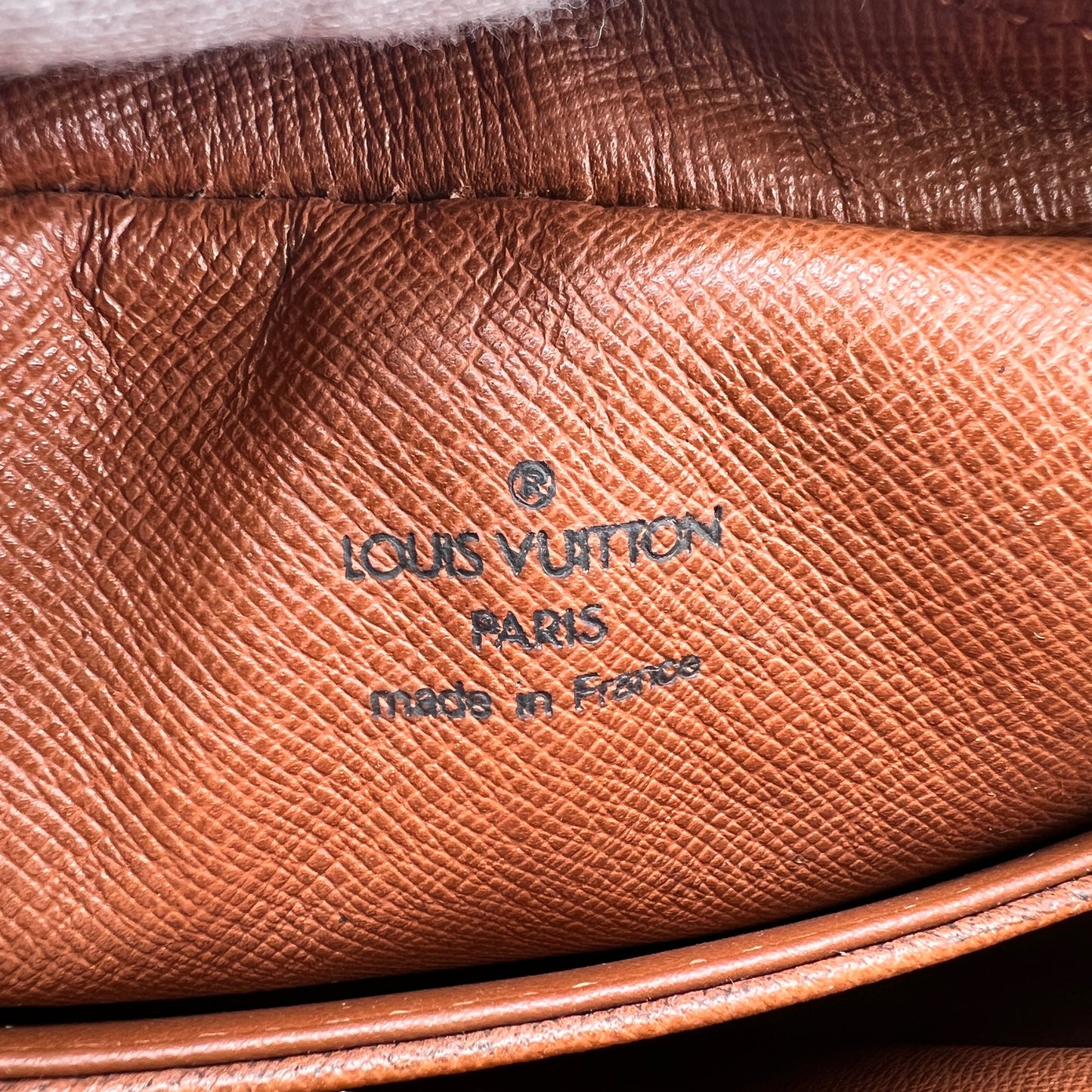 Louis Vuitton Brown Shoulder Bags A-15724