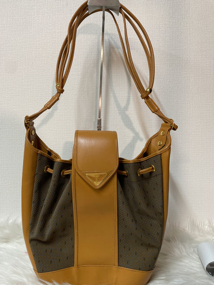 Saint Laurent Brown Shoulder Bags A-15725