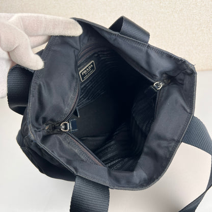 Prada Navy Tote Bags A-15732
