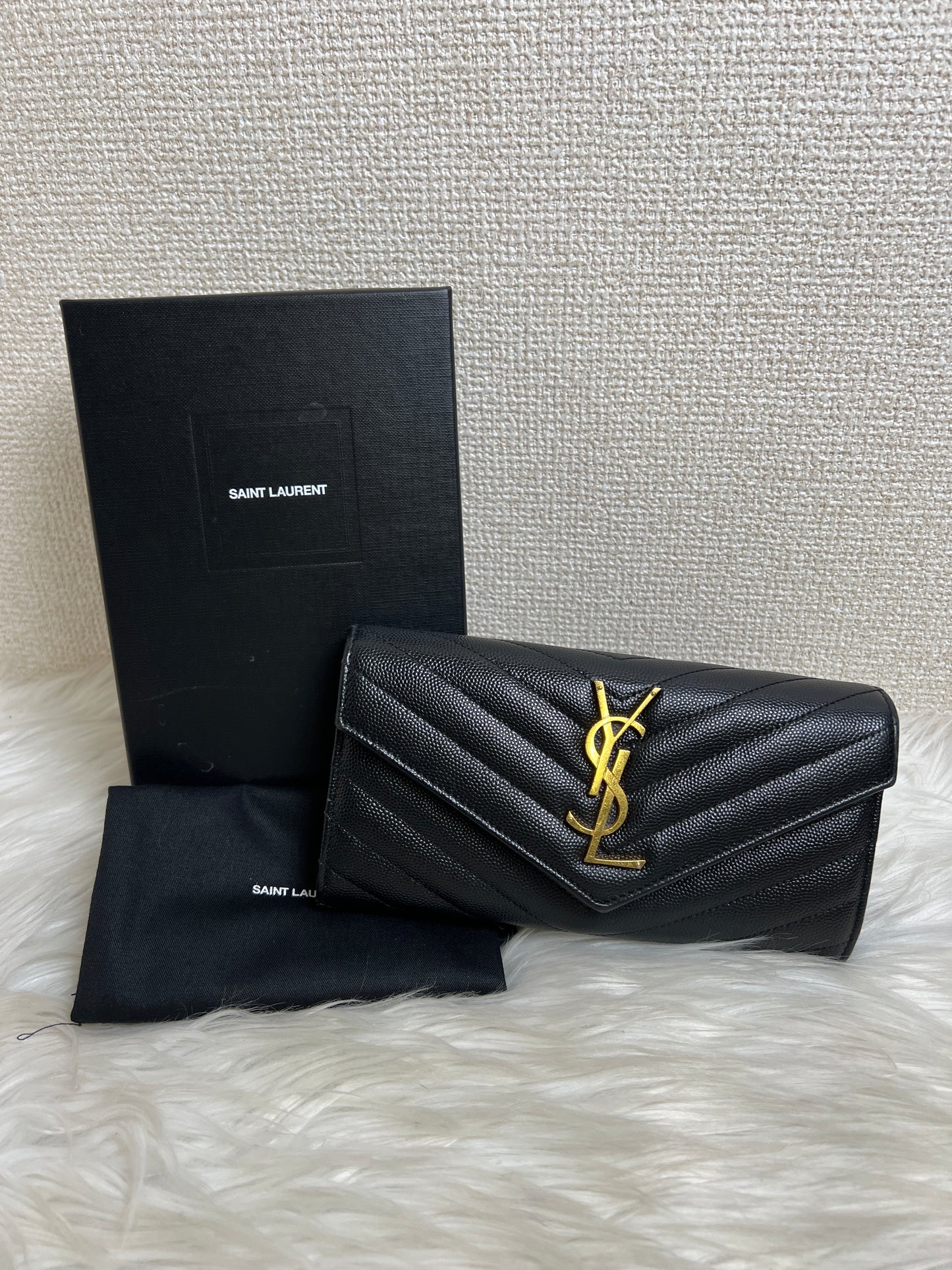 Saint Laurent Black Wallets A-15746