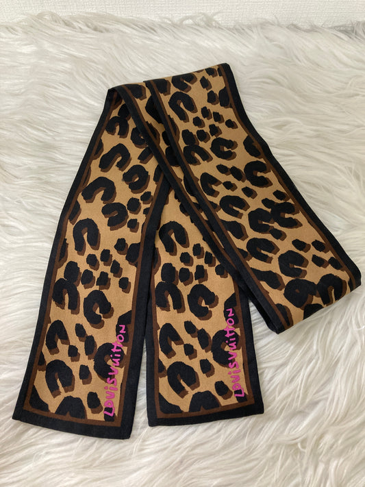 Louis Vuitton Brown Scarves A-15759
