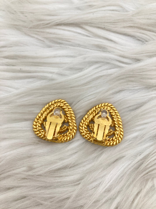 Chanel Gold Earrings A-15776