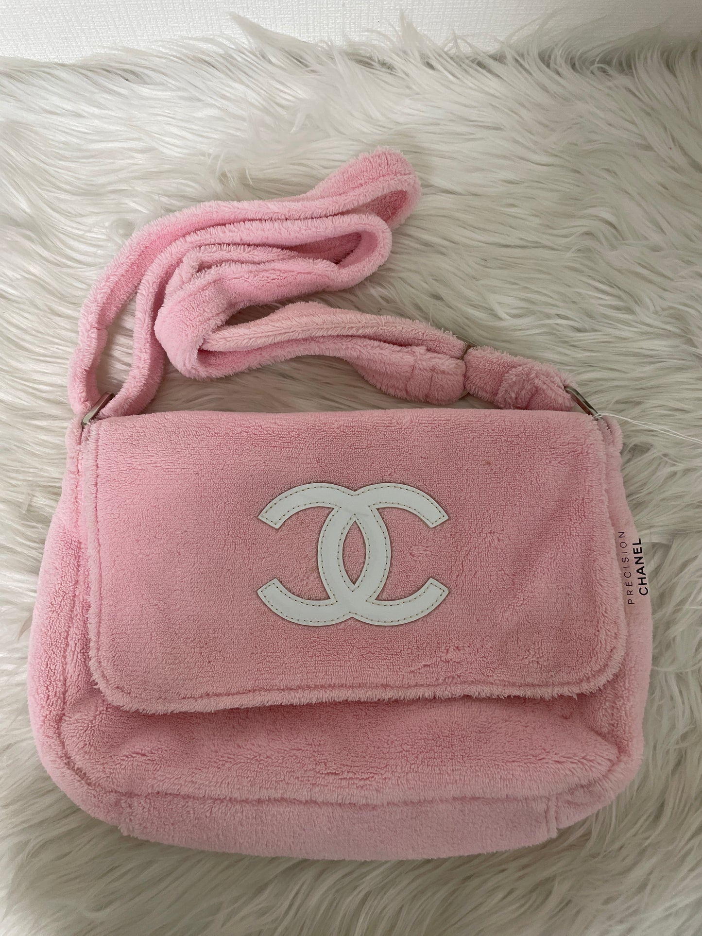 Chanel Pink Shoulder Bags A-15780