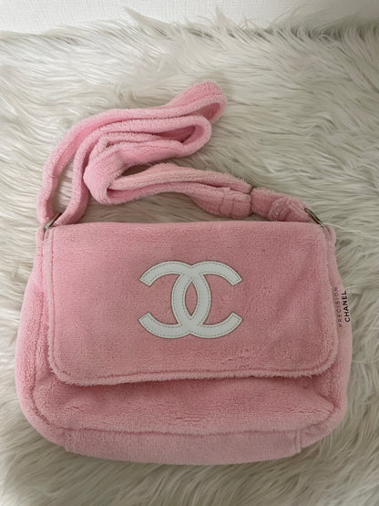 Chanel Pink Shoulder Bags A-15780