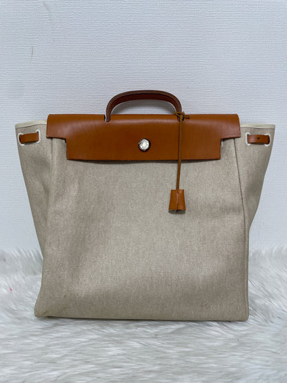 Hermes Beige Shoulder Bags A-15788