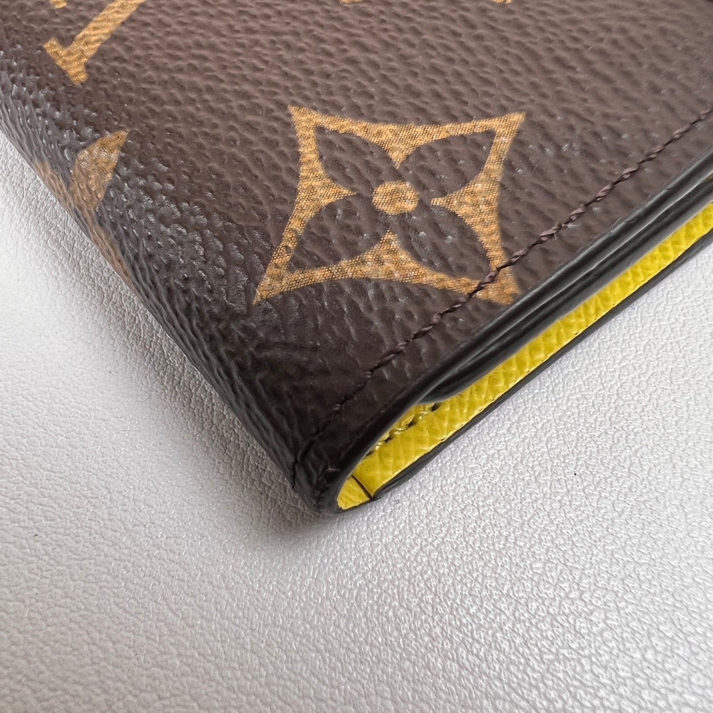 Louis Vuitton Brown Small goods A-15792