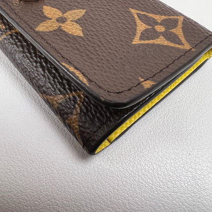 Louis Vuitton Brown Small goods A-15792