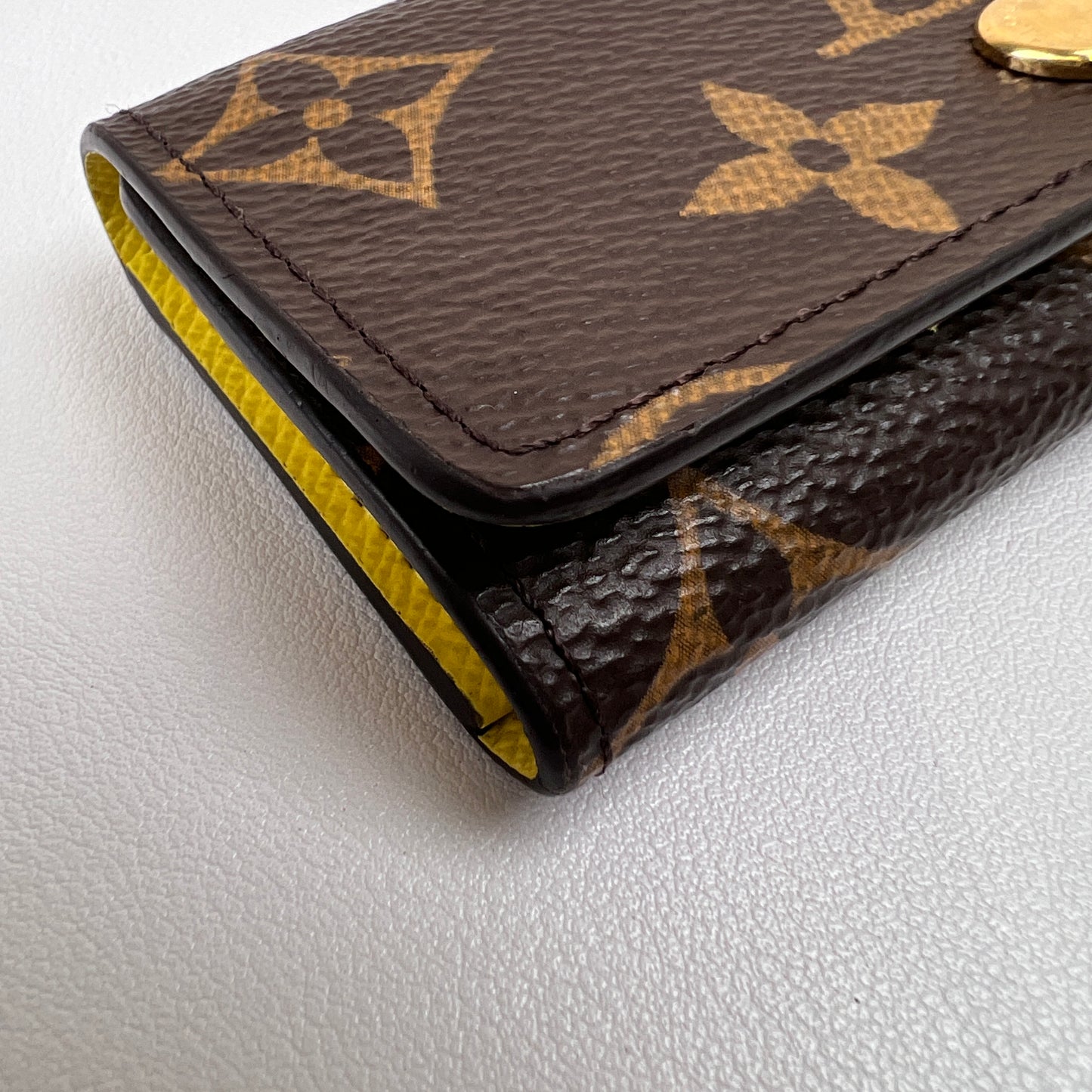 Louis Vuitton Brown Small goods A-15792