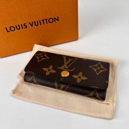 Louis Vuitton Brown Small goods A-15792