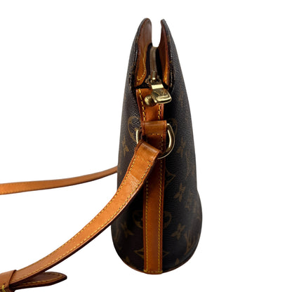 Louis Vuitton Brown Shoulder Bags A-15793