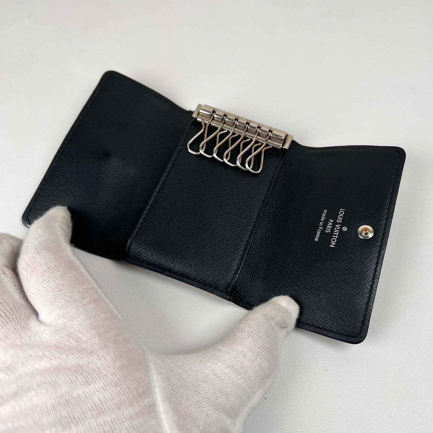 Louis Vuitton Black Small goods A-15795