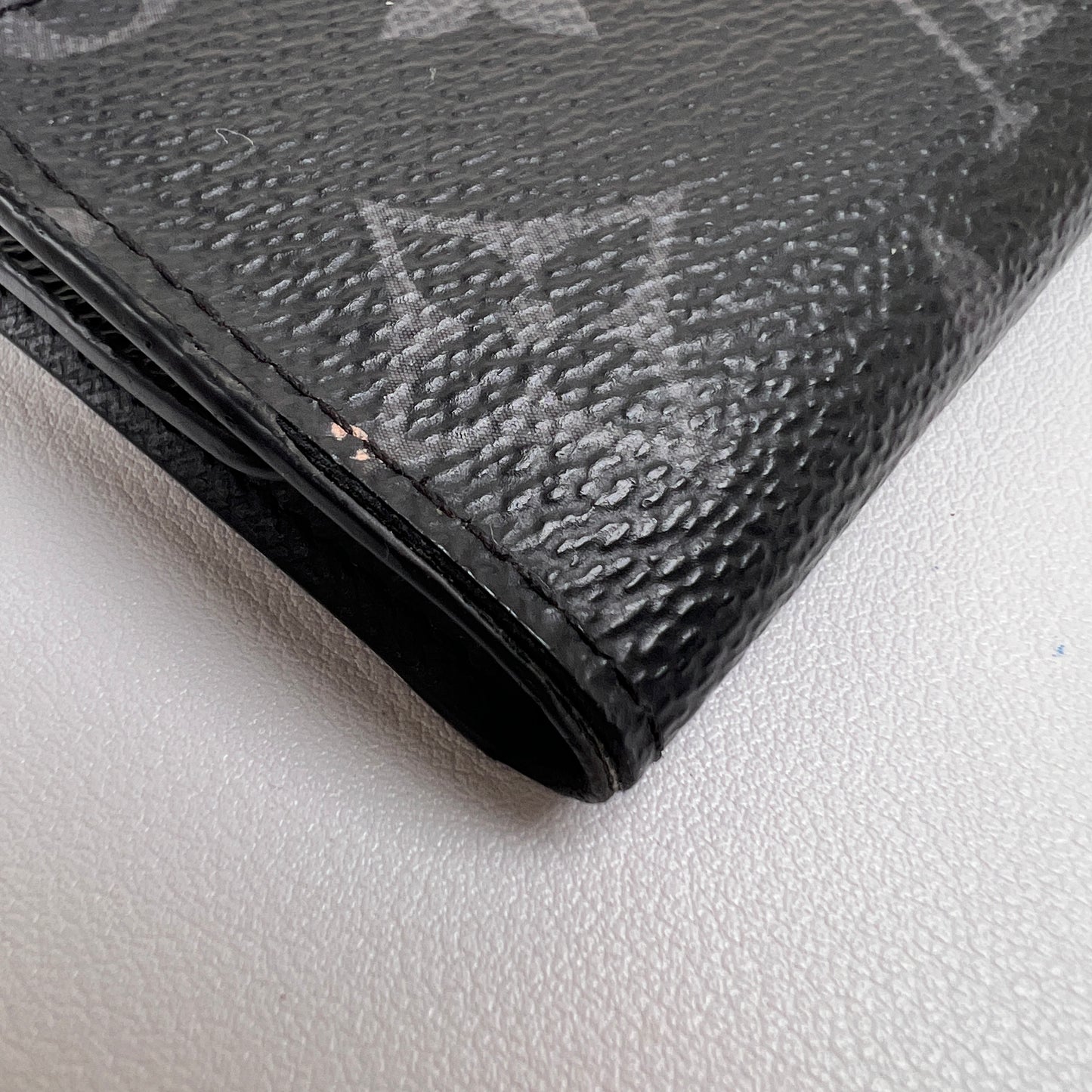 Louis Vuitton Black Small goods A-15795