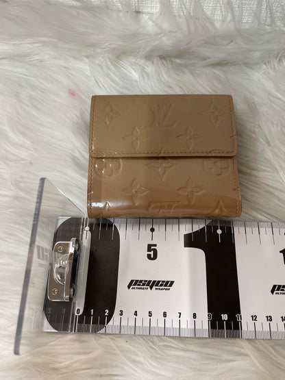 Louis Vuitton Beige Wallets A-15796
