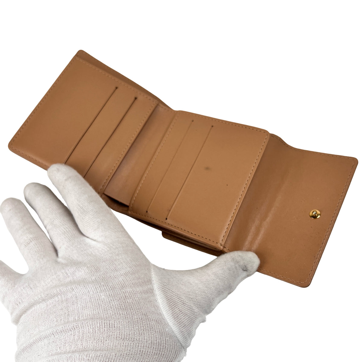 Louis Vuitton Beige Wallets A-15796