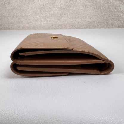 Louis Vuitton Beige Wallets A-15796