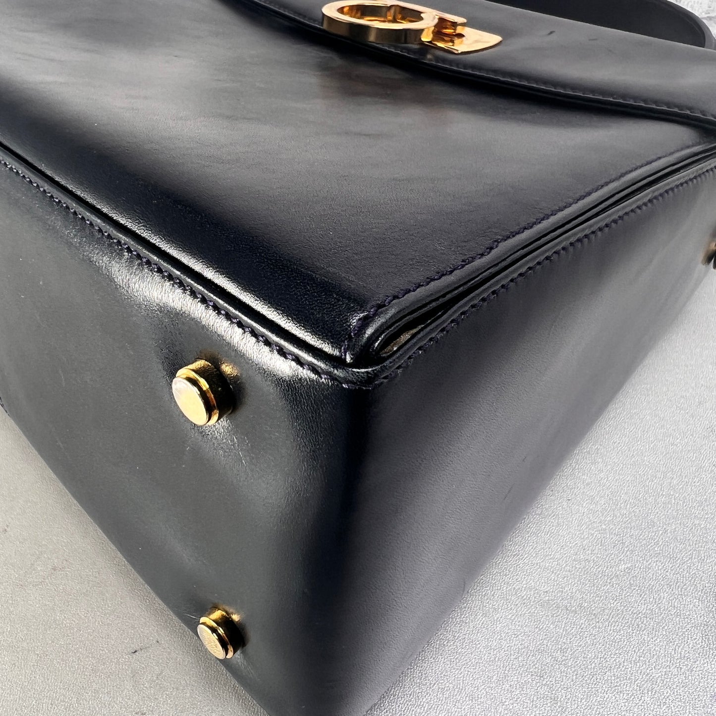 Ferragamo Navy Handle Bags A-15819