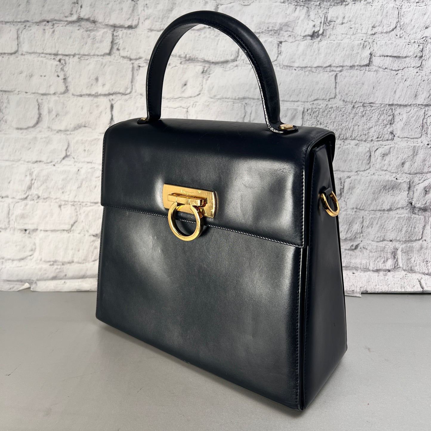 Ferragamo Navy Handle Bags A-15819