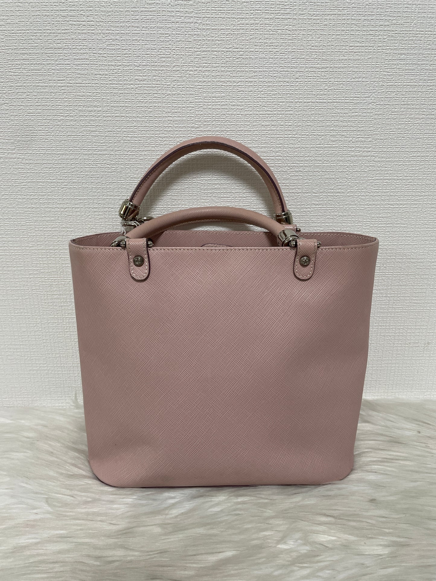 Ferragamo Pink Handle Bags A-15821