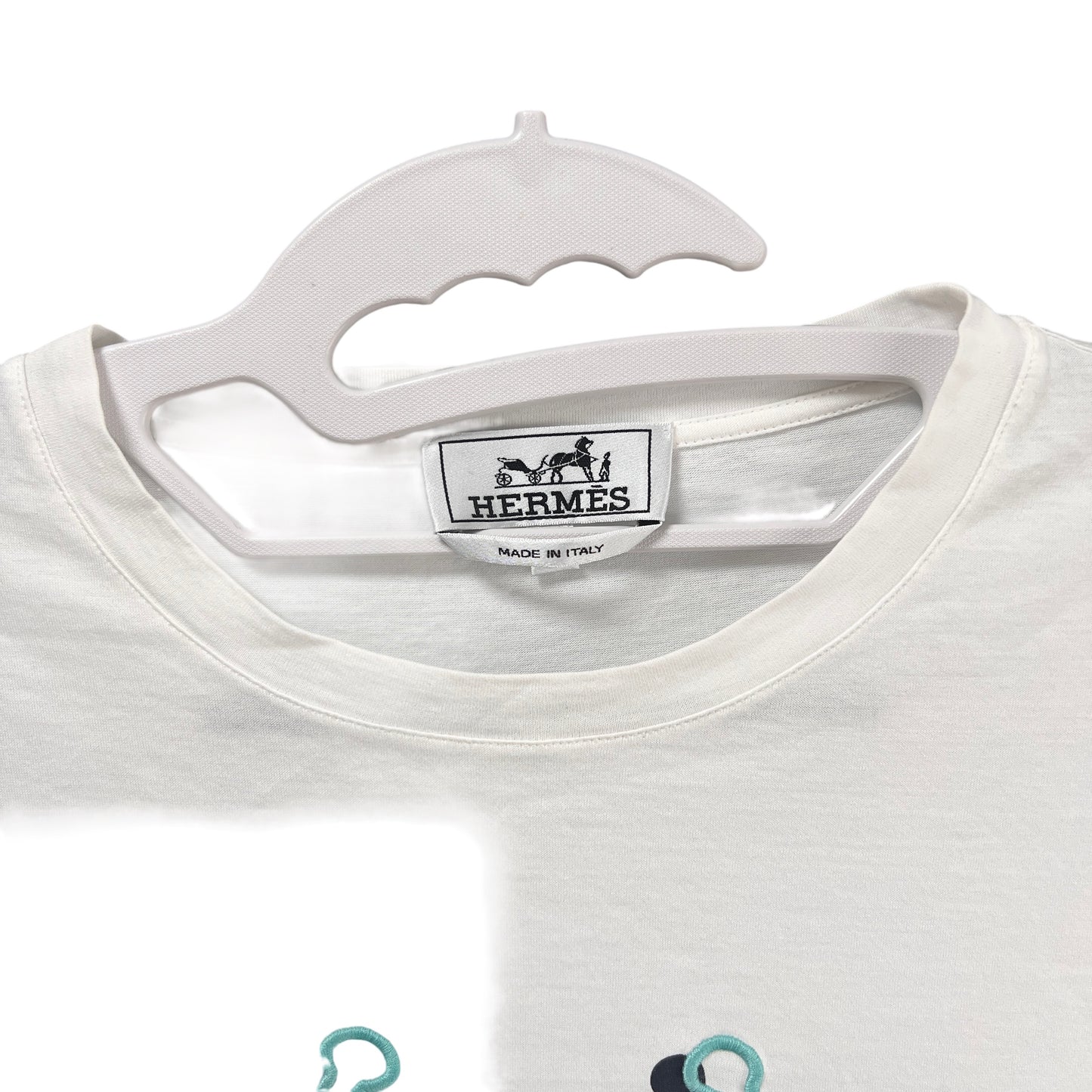 Hermes White Apparel A-15823