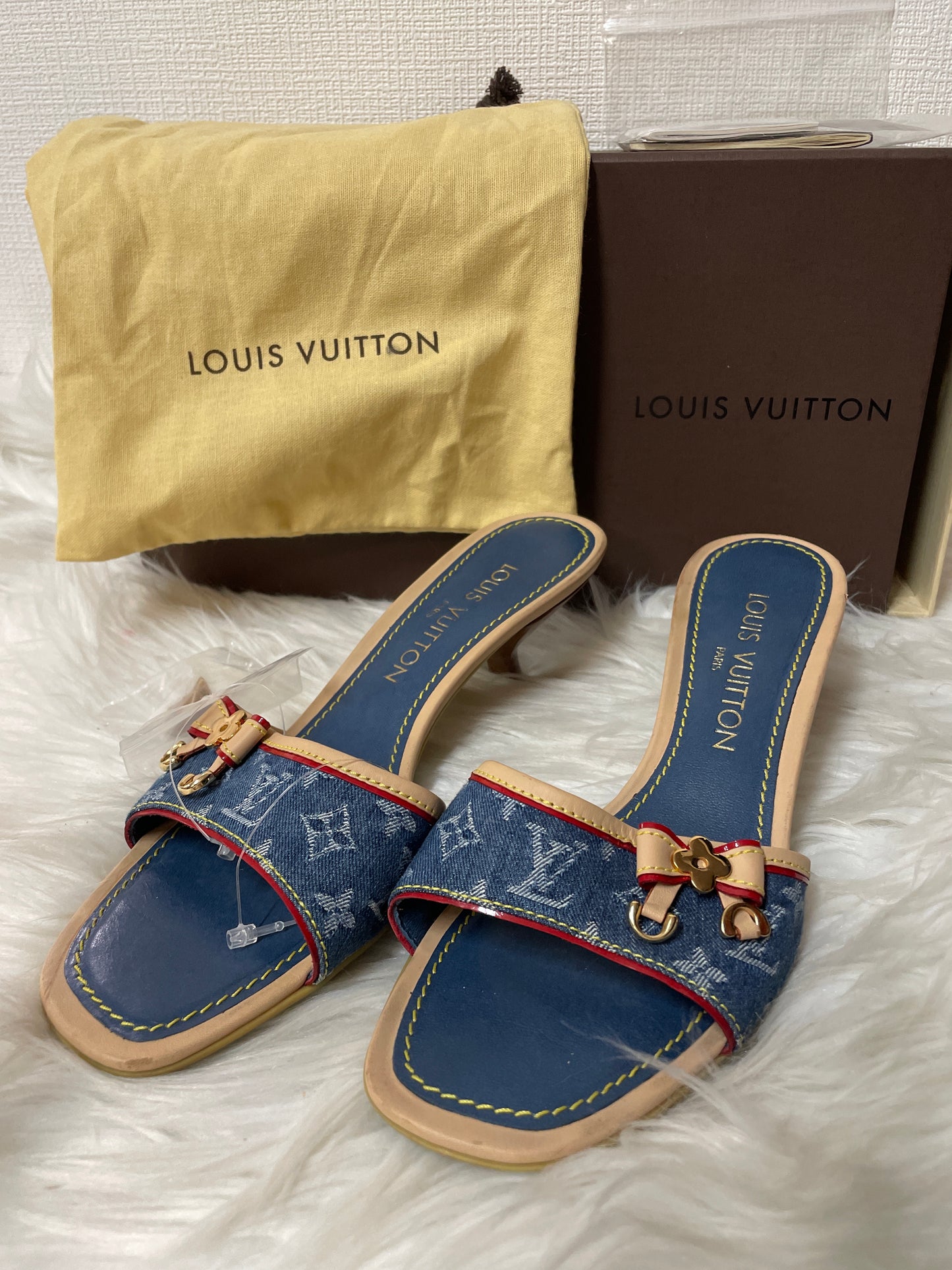 Louis Vuitton Blue Shoes A-15824