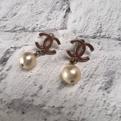 Chanel Pink Earrings A-15834