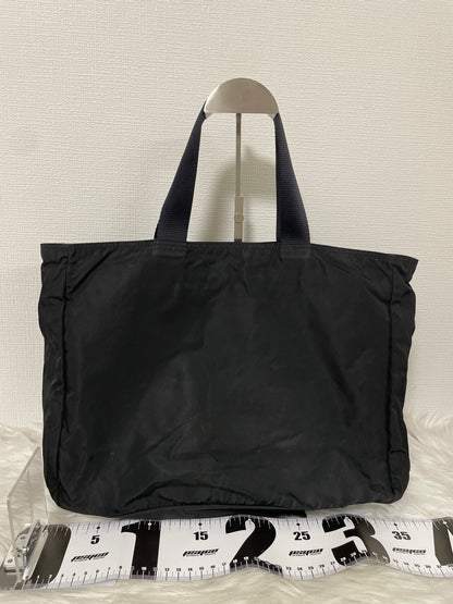 Prada Black Handle Bags A-15840